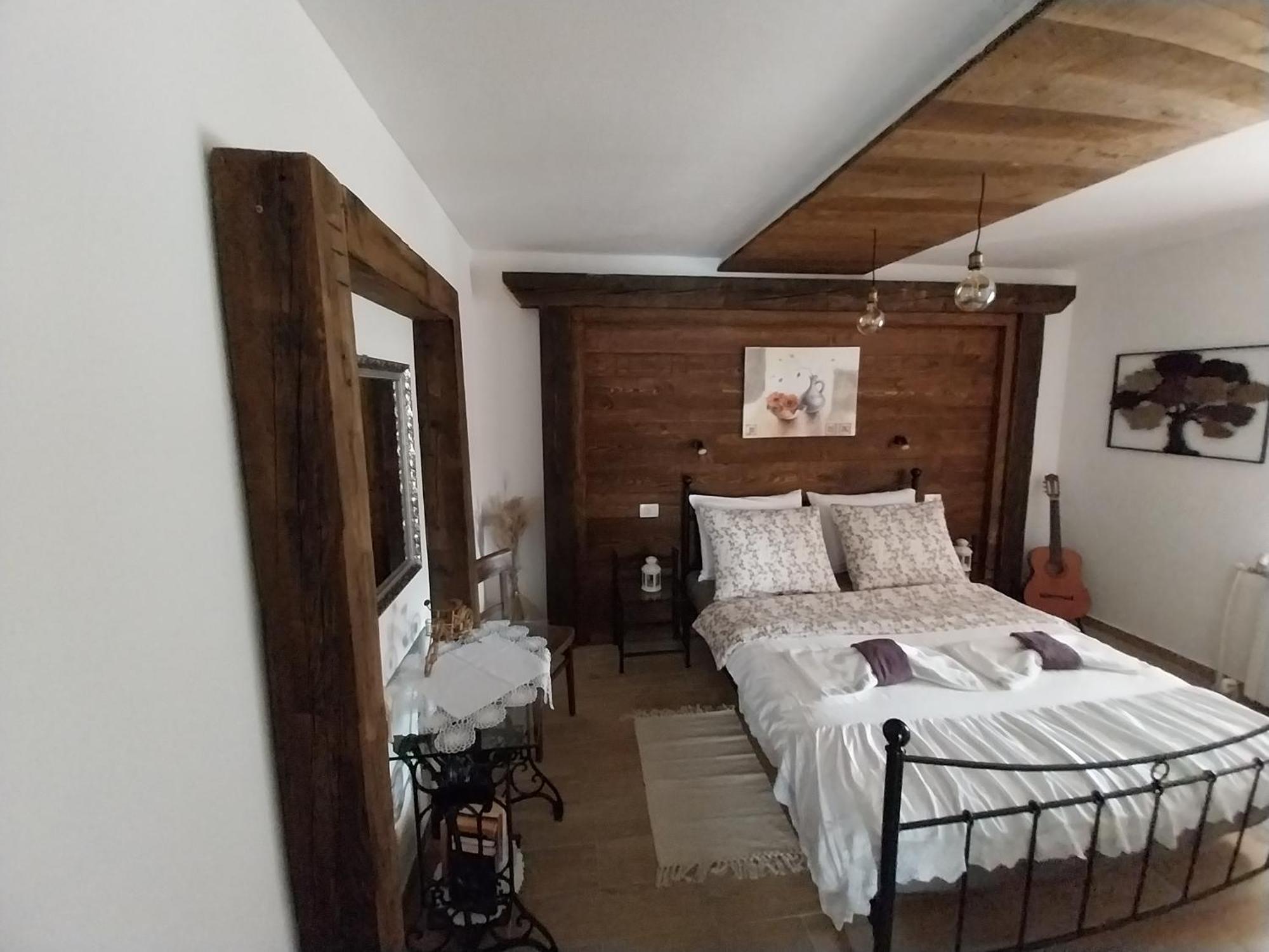 Apartment Ada Bed & Breakfast Грачац Экстерьер фото