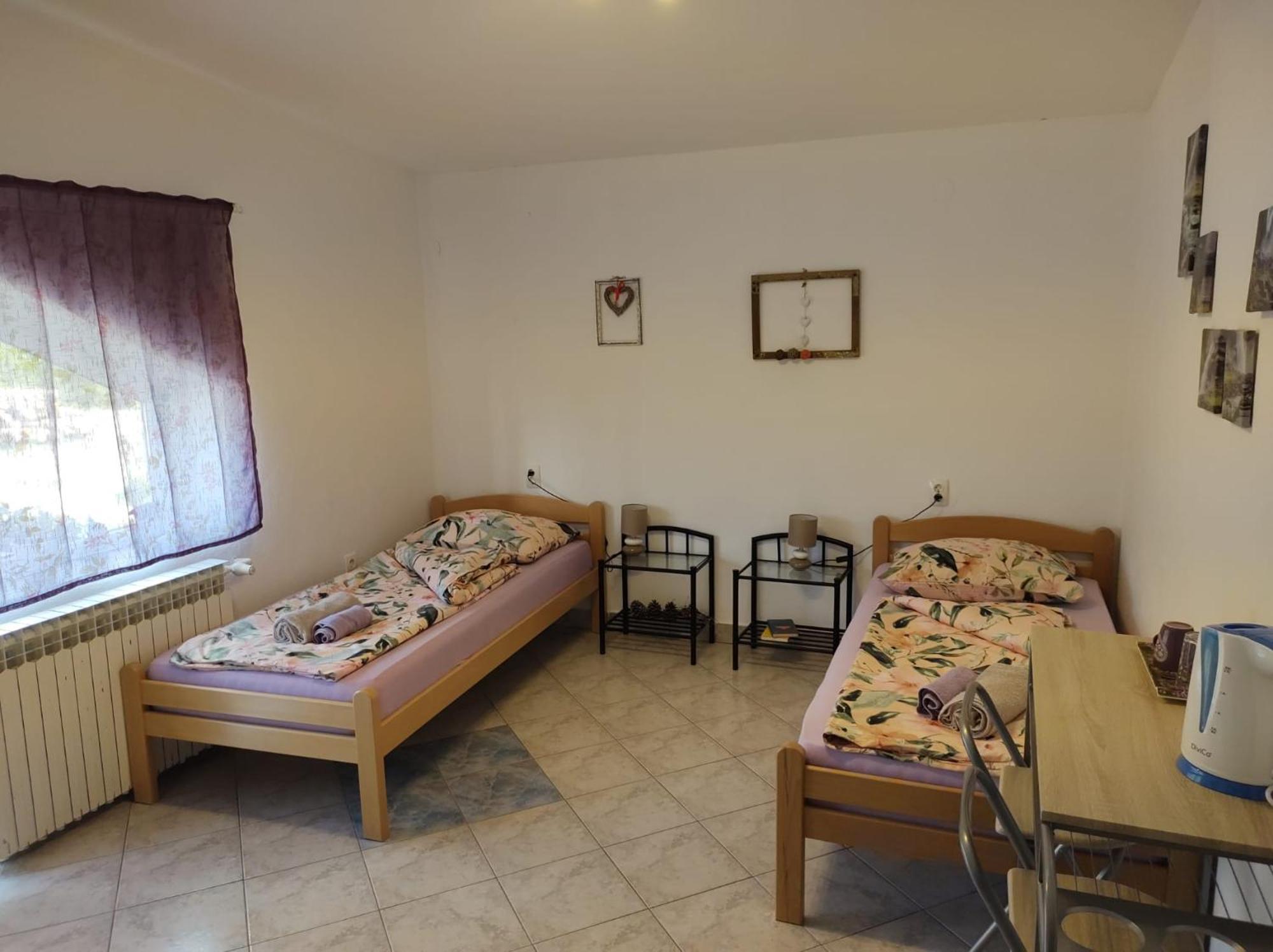 Apartment Ada Bed & Breakfast Грачац Номер фото