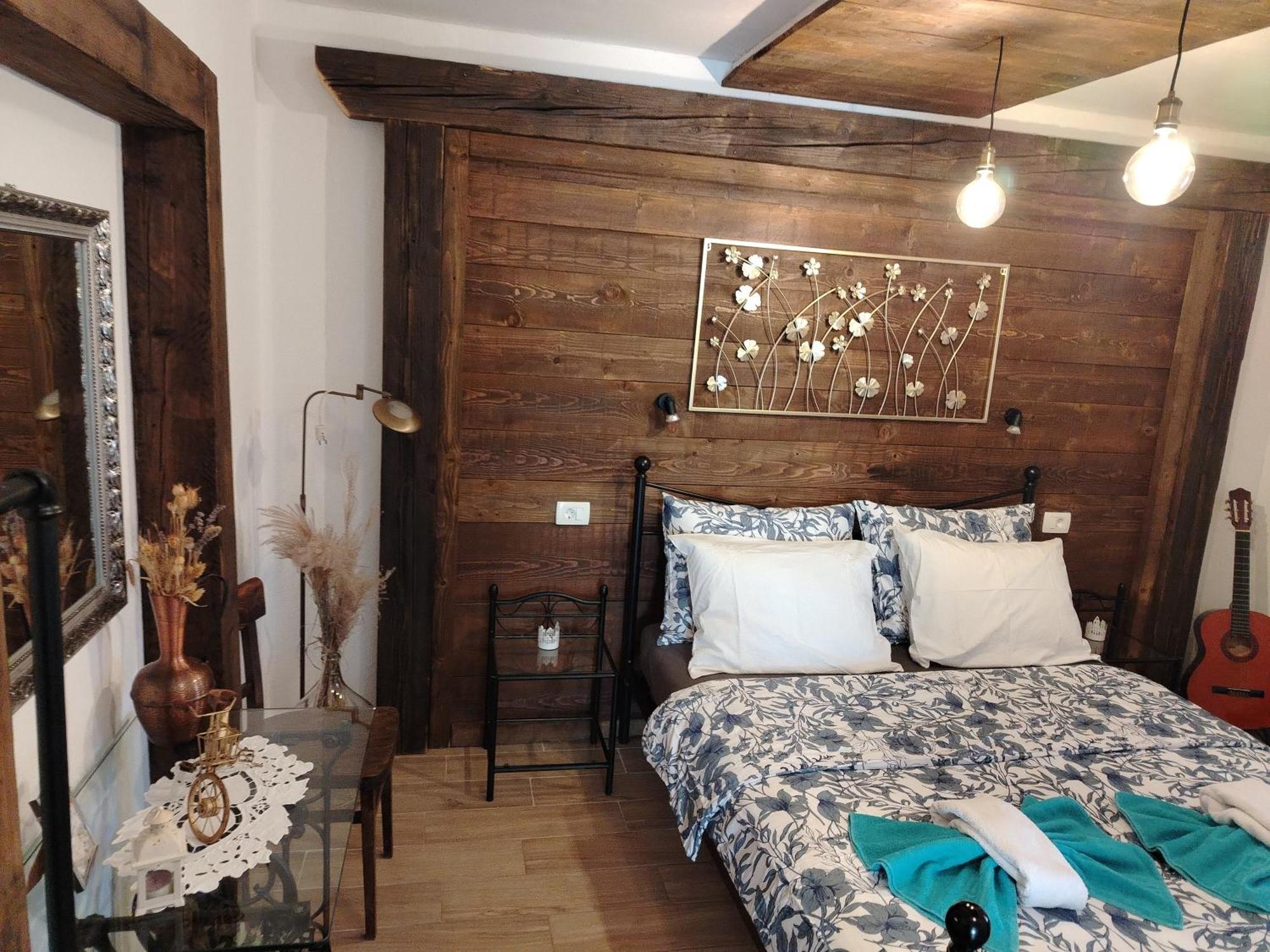 Apartment Ada Bed & Breakfast Грачац Экстерьер фото